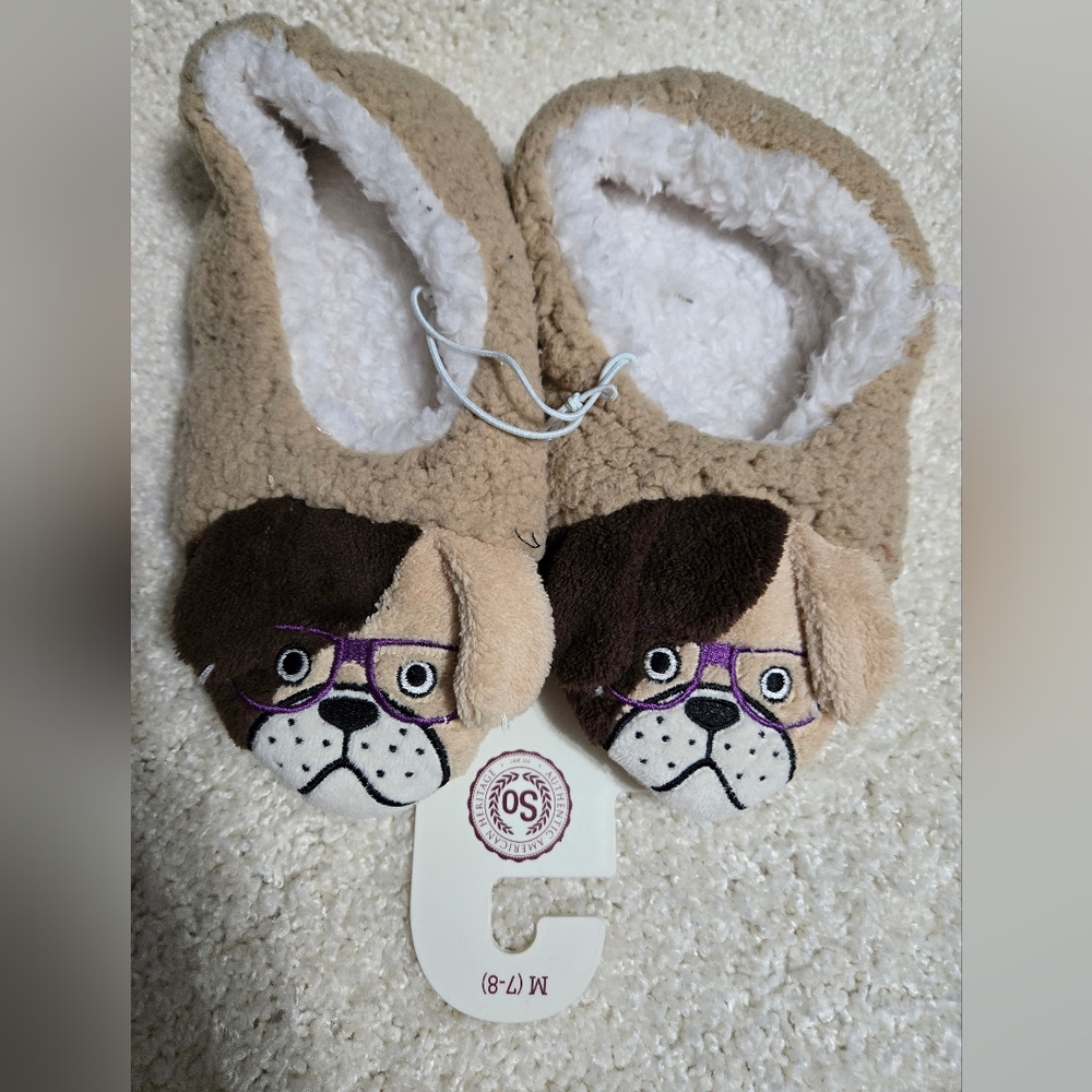 NWT Puppy Slippers Size Medium (8-9)
